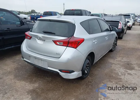2018 Toyota Corolla Im z USA, uszkodzony, nr VIN JTNKARJEXJJ572799